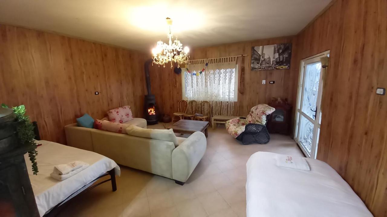 Paradise House Majdal Shams Rum bild